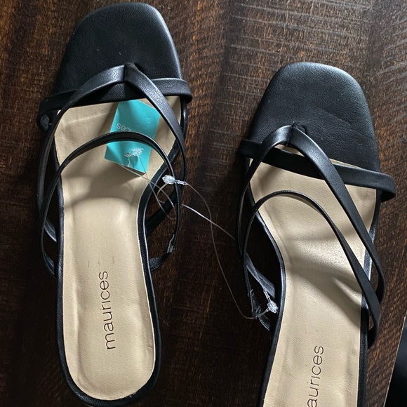 Maurice’s Black Minimalistic Sandal Heel 6.5 - Picture 2 of 16